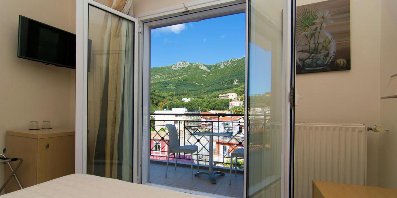 San Nectarios Hotel Парга Екстериор снимка